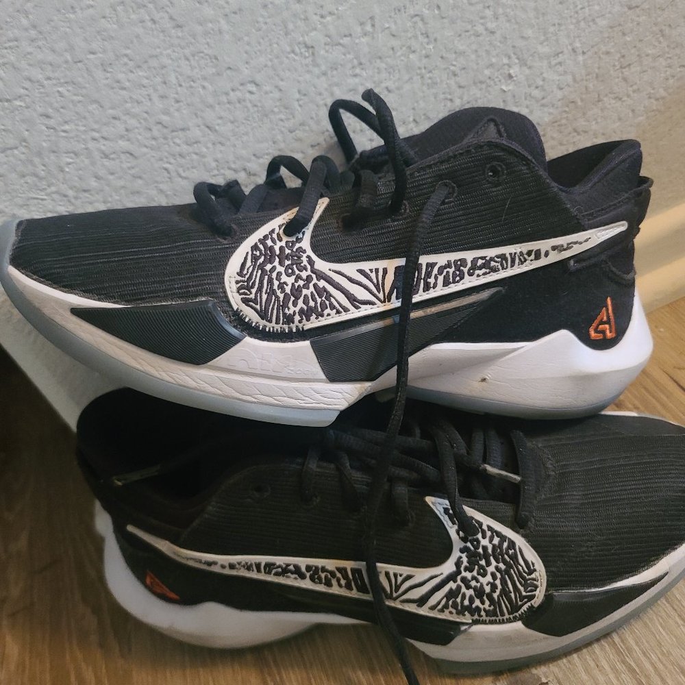 Nike men shoes